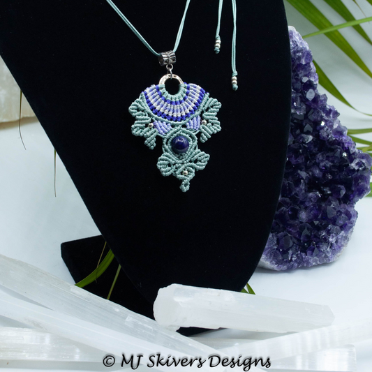 Macrame Pendant Necklace - Amethyst