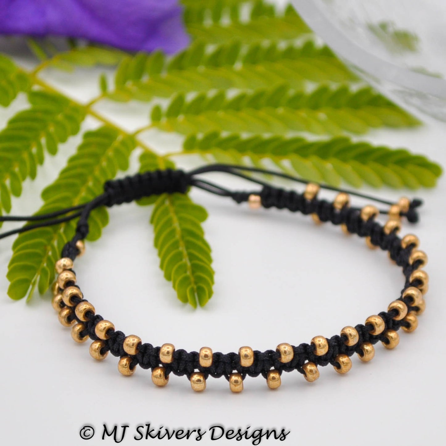Macrame Bollywood Friendship Bracelet - Black/Gold