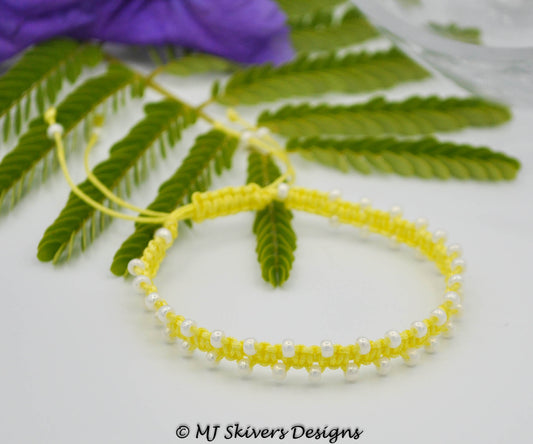 Macrame Bollywood Friendship Bracelet - Pale Yellow/Pearl