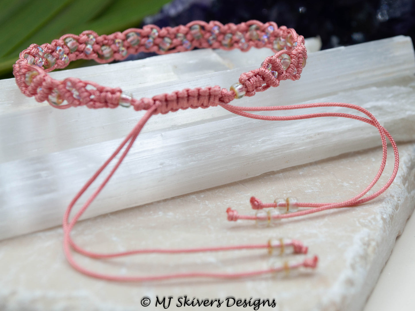 Macrame Wispy Bracelet - Coral