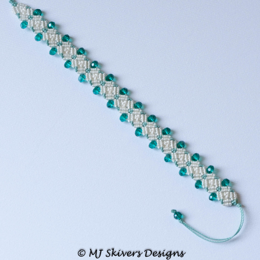 Macrame Rhombus Crystal Bracelet - White and Teal