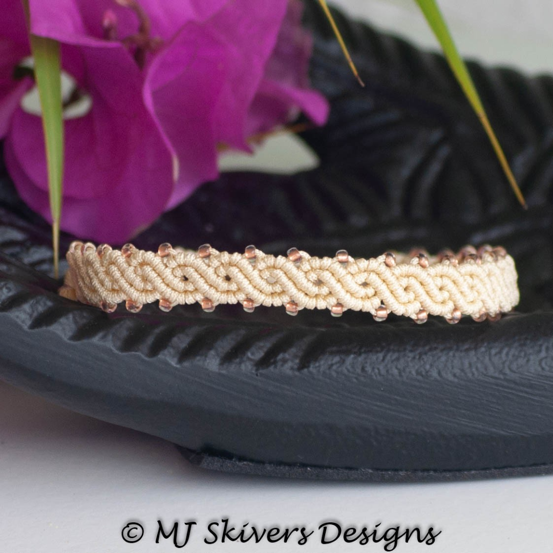 Macrame Double Ribbon Bracelet - Pale Yellow