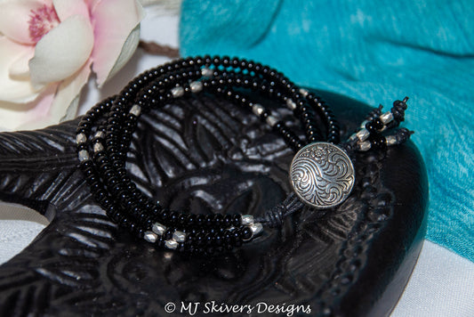 Black and Silver 8/0 Seed Bead 4-strand Leather Bracelet