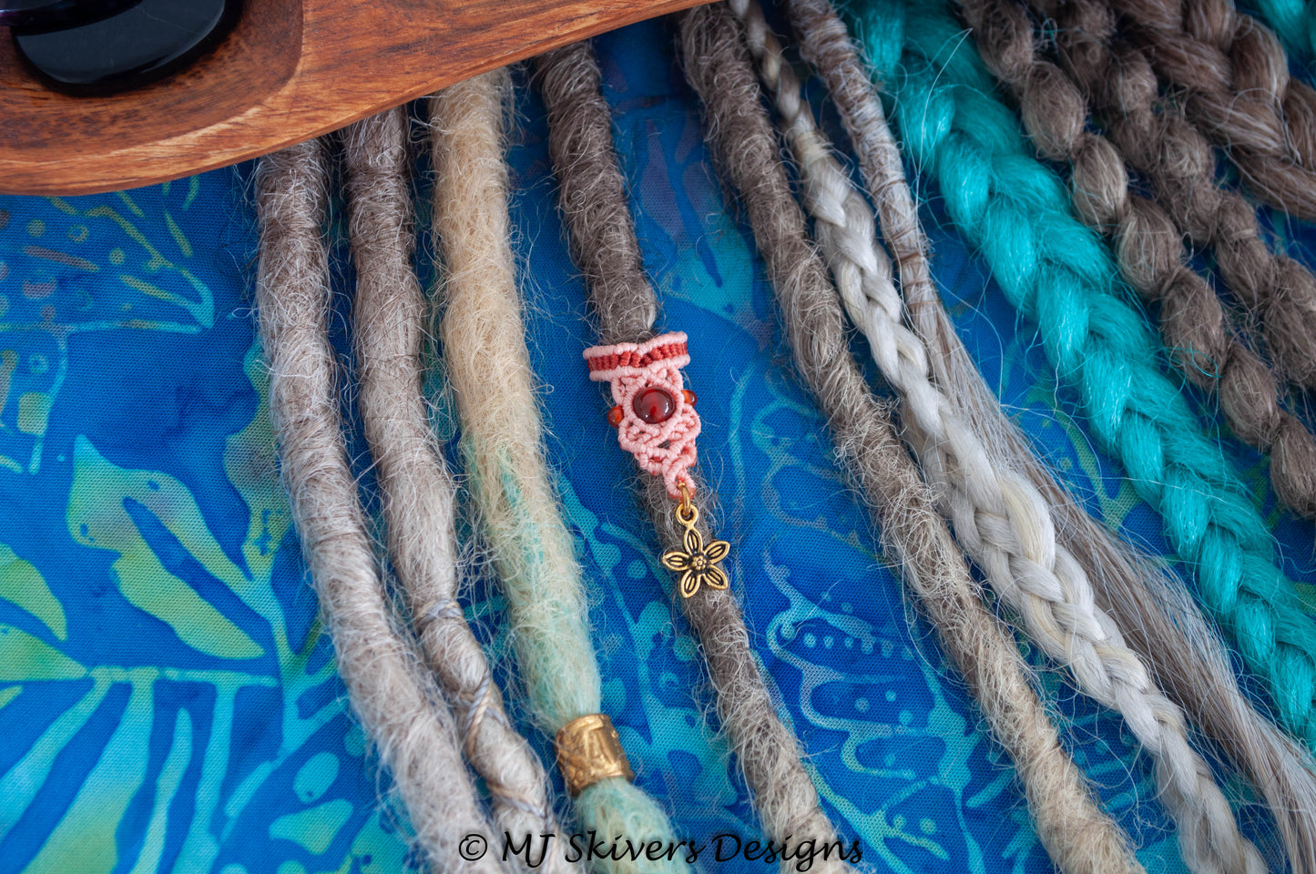 Macrame Dreadlock Bead - Two-tone Coral with Carnelian Bead