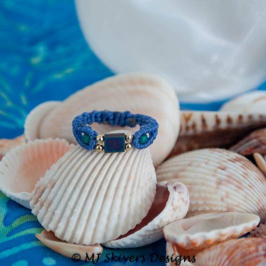 Minimalistic Macrame Ring - Purple & Teal